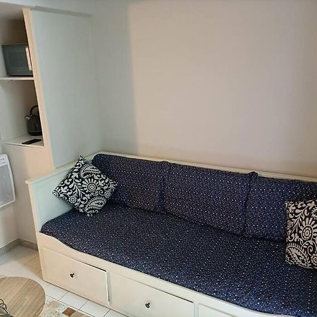 Agreable Et Paisible Studio Franqueville-Saint-Pierre Extérieur photo