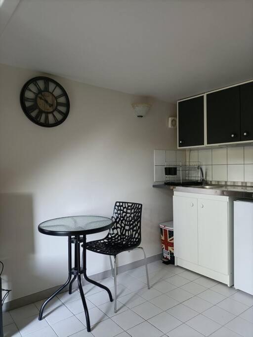 Agreable Et Paisible Studio Franqueville-Saint-Pierre Extérieur photo