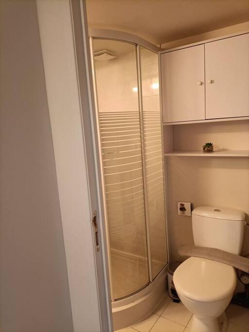 Agreable Et Paisible Studio Franqueville-Saint-Pierre Extérieur photo
